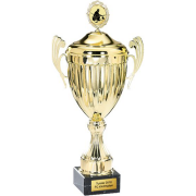 Pokal mit Deckel Caph Angeln